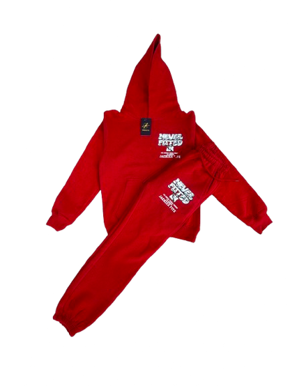 NEVER FITTED IN SWEATSUIT