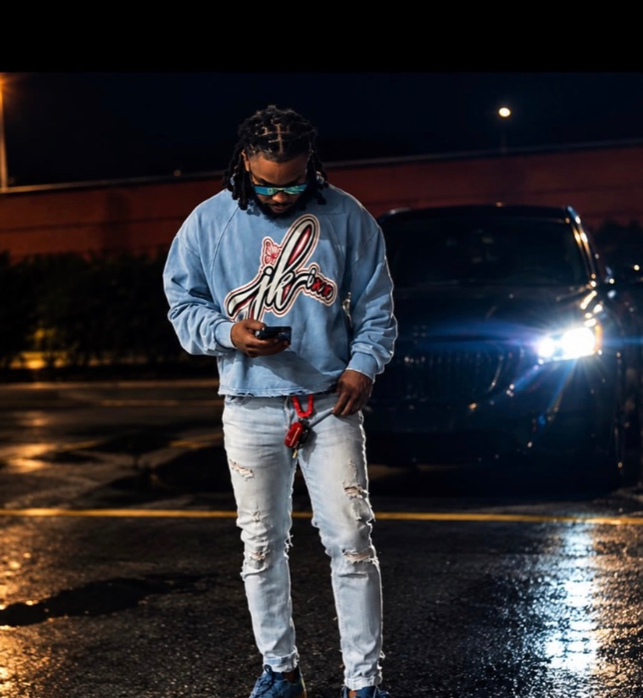Cloud faded pullover